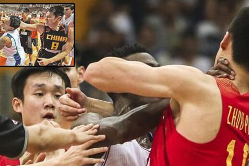 咪咕体育 08月15日 15:32 l朱八一拳成名爆锤巴西!