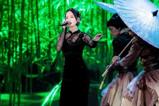 张韶涵黄明昊刀剑如梦##上咪咕看七夕晚会