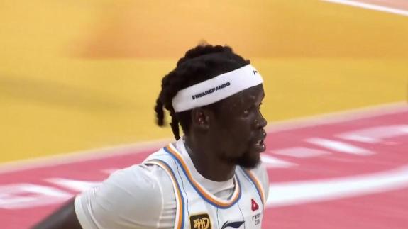 率队轰出17-3!奥莫特化身KD撕裂防线