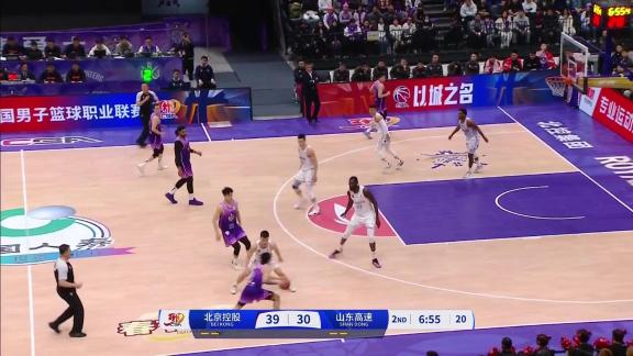 CBA常规赛：山东高速1分险胜北京控股