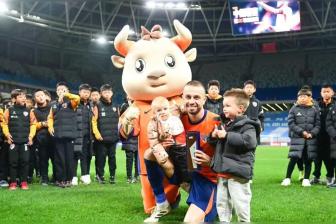 海牛外援萨里奇自宣离队：对球迷永远尊重和感激