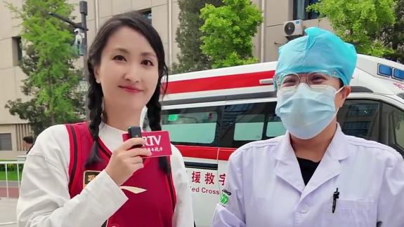 安全保障勿落下!記者體驗(yàn)北京主場(chǎng)急救轉(zhuǎn)運(yùn)過(guò)程