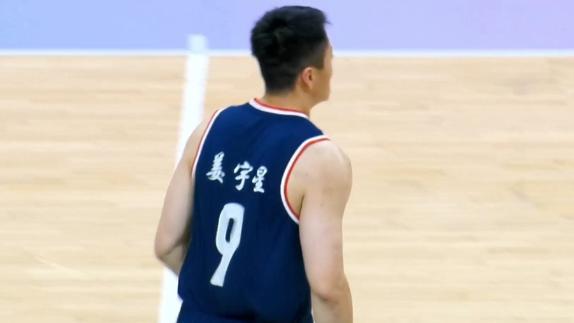  好久不见！姜宇星接球上篮稳稳命中复出首球
