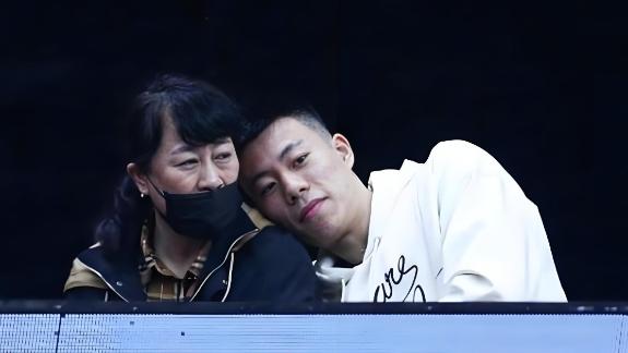  攻击家人太过！张镇麟：接受批评有问题冲我来
