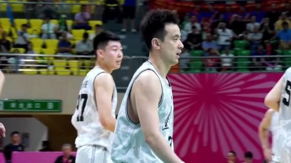  大发神威！赵继伟里突外投连砍5分强无敌