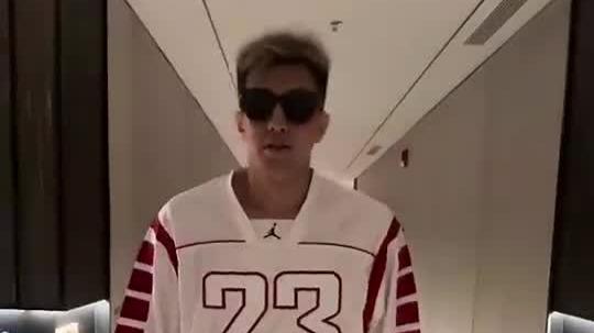  改行踢足球了？郭艾倫曬足球賽手球進球：太丟人