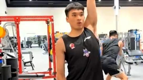  期待下賽季！CBA狀元秀謝智杰赴美特訓(xùn)