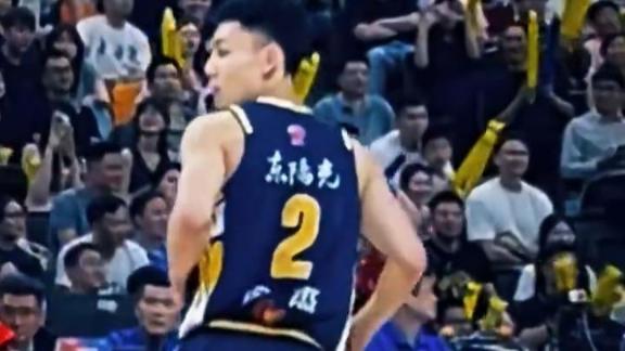  广东晒徐杰总结：生涯新高的赛季 徐中锋在进化
