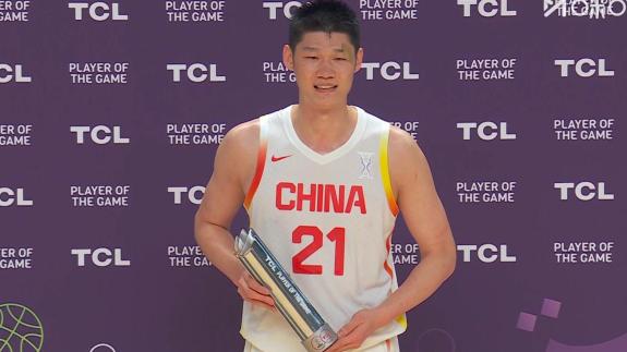 眉角开裂流血！硬汉胡金秋轻伤不下火线三夺MVP