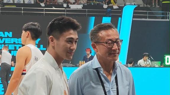 NBA老板的考察！蔡崇信何猷君莅临AUBL决赛