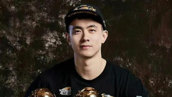  恭喜！赵继伟生日迎续约 来看辽宁指挥官赛季集锦