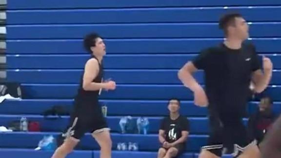  杨瀚森郭昊文美国球局：这样的环境下很难不进步