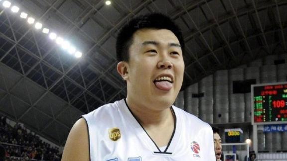韩德君:钱很重要但够用就行 为辽宁贡献是应该的