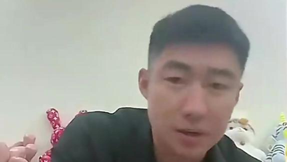 前CBA球员郭晓鹏：麦迪他贼装X 我曾打爆过他