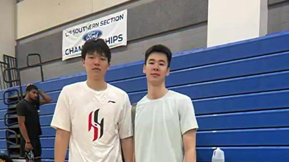  继续进步！郭昊文与杨瀚森合练：跟NBA球员学习