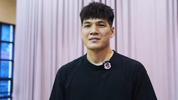  对话陈国豪：转会心情很复杂 回到家乡挺激动