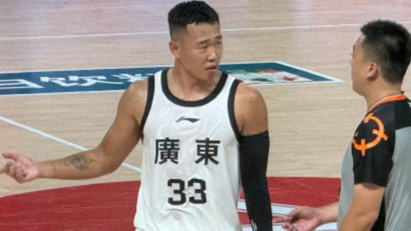 独砍25分！贺希宁：继续磨合 现在只算半支球队