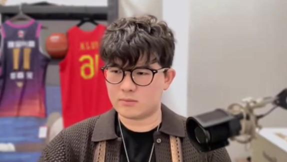 李悦洲：有美高和大学找我 但高中强度不如CBA