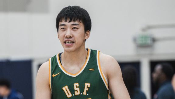  肉眼可见的涨球！王俊杰大一高光 后仰初见成形