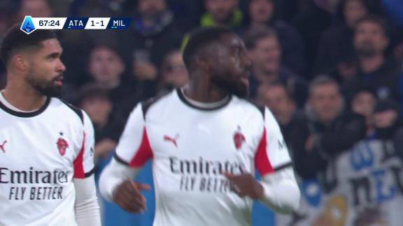 攻势渐起!巴尔泰萨吉倒三角 福法纳转身钩射偏出