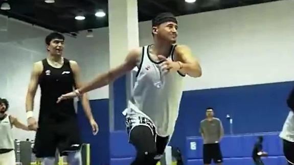 重返CBA！卡米然与宁波签约：归来仍是少年