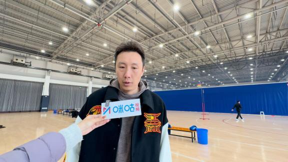 易立：三分半投篮最难 庞峥麟对球队帮助很大