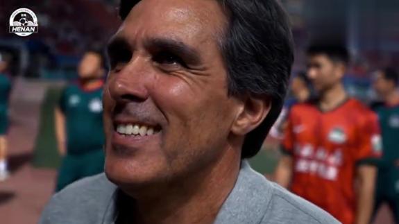 官方：河南队与主教练丹尼尔·拉莫斯续约