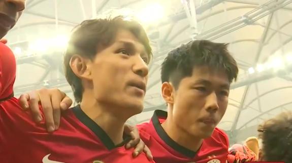 【足球之夜】红蓝争霸！中超争冠的最后九十分钟