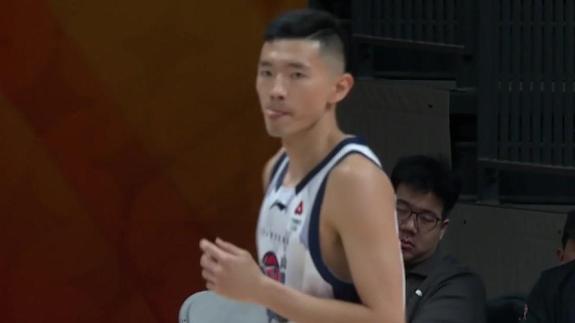 这就是签他的意义！陈林坚火力全开连得5分