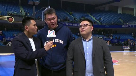  朱芳雨：萨姆纳对CBA很了解 大赞王洪泽陈家政