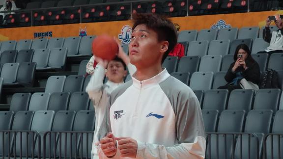 等待回归！赵睿首次身批北京队服出现在正式赛场