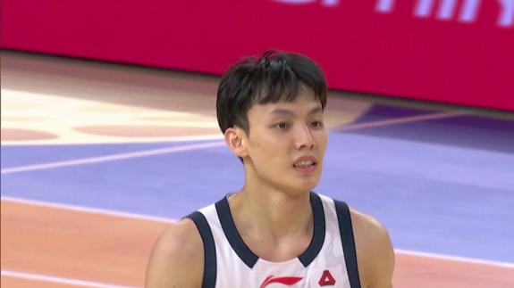 手感发烫！徐杰单节5记三分一己之力下起三分雨