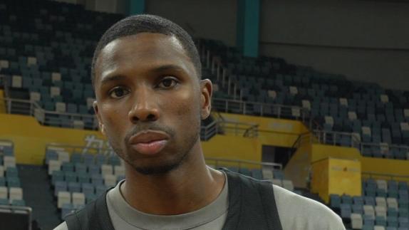 迪亚洛：做好准备和卫冕冠军交手 高兴回到中国