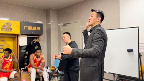  首胜+领冠军戒！王博更衣室激情讲话鼓励全队