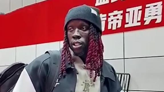 奥莫特回应外界声音：保持专注 目标冲击总决赛