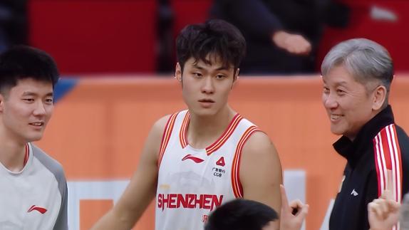 继承深圳绝杀大队优良传统！王浩然三分绝杀山东