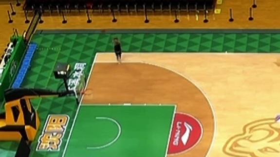 监控视角看赵继伟备战体测 3分半钟投篮40中39