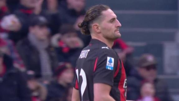 也来尝试一脚！奇克分球拉比奥远射偏出目标