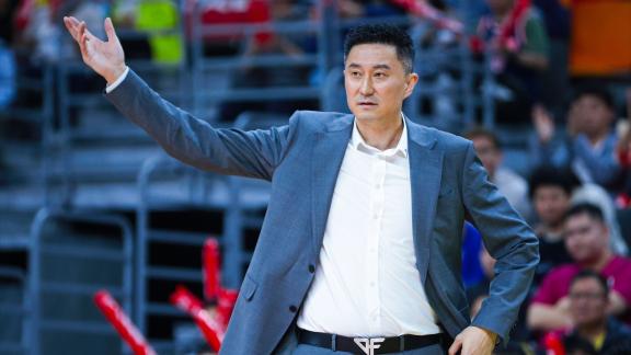 杜锋：领先后打得简单 盼新秀帮助球队从而成长