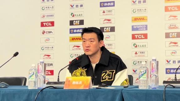 防的北京单节7分！王博：靠防守才能赢球