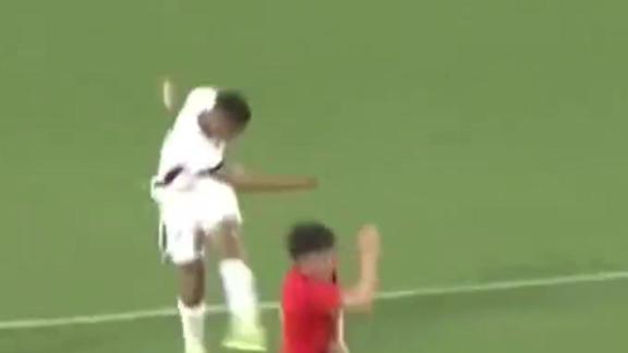 茹萨社媒晒个人集锦告别海港 据悉将加盟蓉城