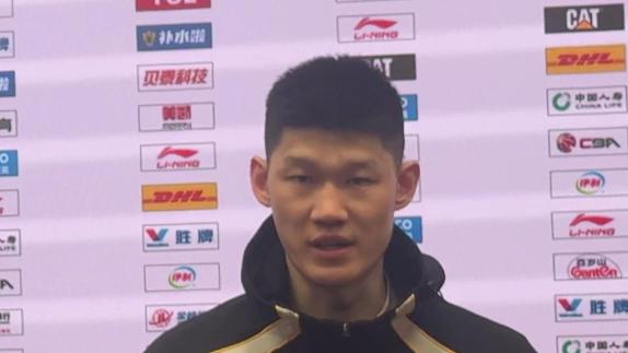 胡金秋：好好总结 希望受伤队员尽快恢复