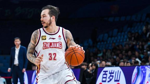 约克超远三分绝杀！浙江加时送广东赛季主场首败