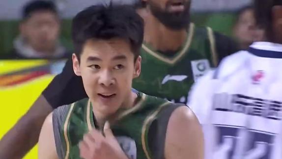  31分11助！郭昊文火力全开 里突外投统治攻防两端