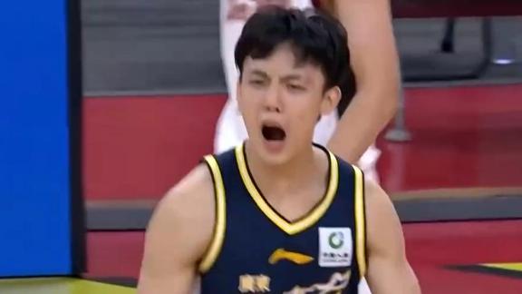  伤愈归来火力不减！徐杰复出首战拿下22分