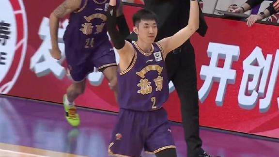  一击致命！廖三宁大心脏三分入网 准绝杀福建