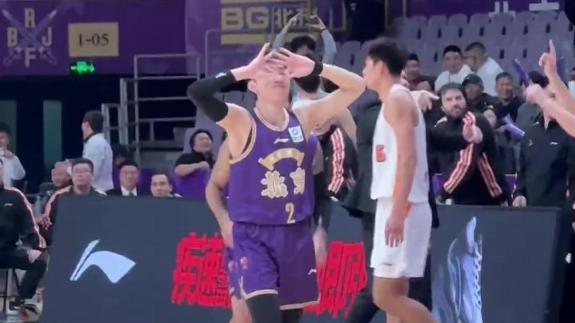 廖三宁人生首次绝杀：想着赶紧投 脑子一片空白