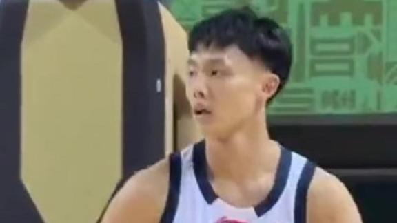 手感火热！徐杰连续命中三分 广东客场领先同曦