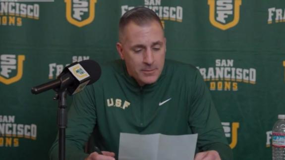 主帅谈王俊杰：我对他很严格 他有潜力更全面