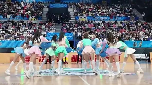  4分钟超长纯享！北京啦啦宝贝热舞活力满满